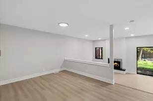 3082 Antelope Springs Rd, Northbrook, IL 60062 - Photo 9