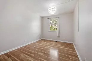 818 Dunbar Ct, Schaumburg, IL 60194 - Photo 17