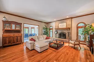 391 Du Pahze St, Naperville, IL 60565 - Photo 19