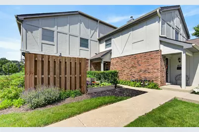 868 Bristol Drive, Barrington, IL 60010 - Photo 1