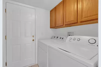 25880 W Brooks Farm Road, Round Lake, IL 60073 - Photo 23