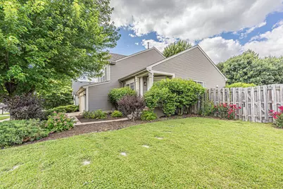 25880 W Brooks Farm Road, Round Lake, IL 60073 - Photo 31