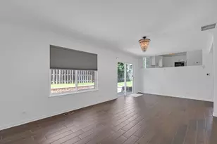 25880 W Brooks Farm Rd, Round Lake, IL 60073 - Photo 11