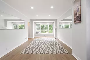 5701 S Mobile Ave, Chicago, IL 60638 - Photo 5