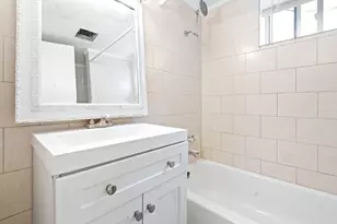5701 S Mobile Ave, Chicago, IL 60638 - Photo 25