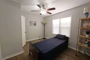 5701 S Mobile Ave, Chicago, IL 60638 - Photo 11