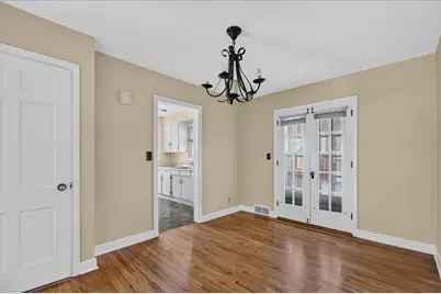 911 21st Street, Rockford, IL 61108 - Photo 9