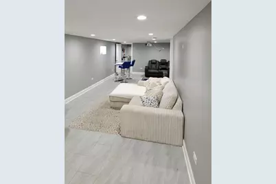 9016 S Lowe Avenue, Chicago, IL 60620 - Photo 15