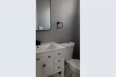 9016 S Lowe Avenue, Chicago, IL 60620 - Photo 9
