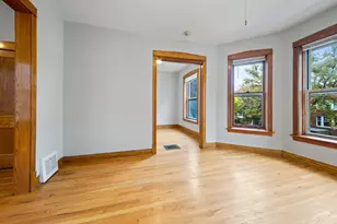4737 N Kildare Ave, Chicago, IL 60630 - Photo 7