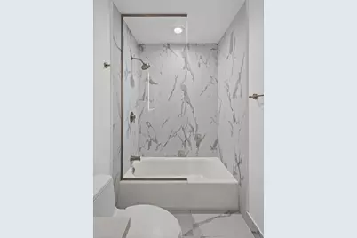 510 W Erie Street #1303, Chicago, IL 60654 - Photo 17