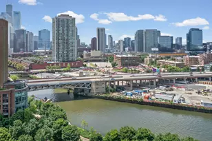510 W Erie St, Chicago, IL 60654 - Photo 19