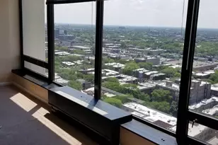 5445 N Sheridan Rd, Chicago, IL 60640 - Photo 11