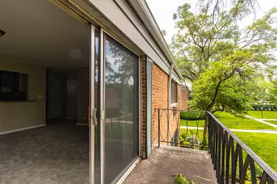 711 E Falcon Drive #201, Arlington Heights, IL 60005 - Photo 17