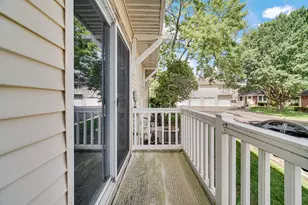 317 Lincoln Ct, Bloomingdale, IL 60108 - Photo 13