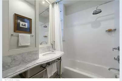 1210 N Astor Street #1B, Chicago, IL 60610 - Photo 19