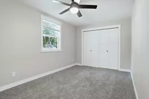 314 N 2nd Ave, Chenoa, IL 61726 - Photo 21