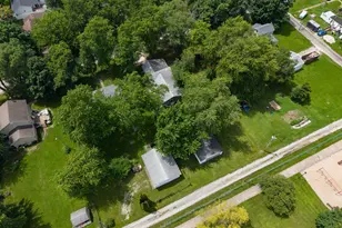 314 N 2nd Ave, Chenoa, IL 61726 - Photo 35