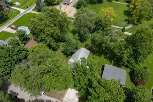 314 N 2nd Ave, Chenoa, IL 61726 - Photo 31