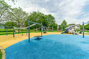 880 N Lakeside Dr, Vernon Hills, IL 60061 - Photo 19