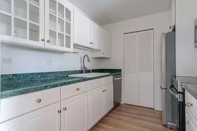 880 N Lakeside Drive #3A, Vernon Hills, IL 60061 - Photo 13