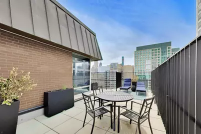 201 E Chestnut Street #18F, Chicago, IL 60611 - Photo 25