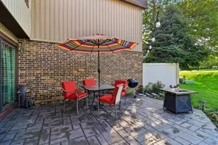 739 High Ridge Rd, Roselle, IL 60172 - Photo 37