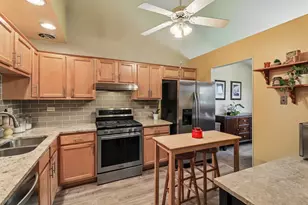 739 High Ridge Rd, Roselle, IL 60172 - Photo 13