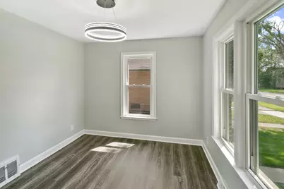 9516 Jackson Avenue, Brookfield, IL 60513 - Photo 11