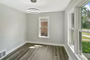 9516 Jackson Ave, Brookfield, IL 60513 - Photo 11