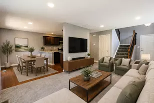 2540 Carlisle Ln, Hampshire, IL 60140 - Photo 5