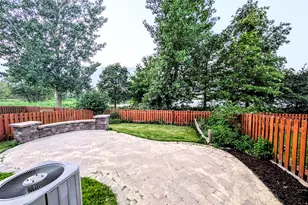 2540 Carlisle Ln, Hampshire, IL 60140 - Photo 23