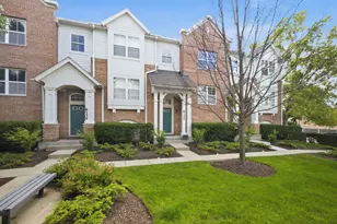 6132 Washington Ct, Morton Grove, IL 60053 - Photo 1