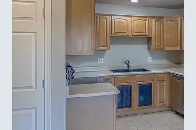 102 Essex, Unit #9 Lane, Savoy, IL 61874 - Photo 17