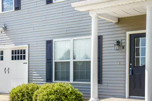 102 Essex Ln, Savoy, IL 61874 - Photo 3