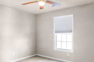 102 Essex Ln, Savoy, IL 61874 - Photo 15