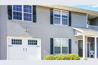 102 Essex, Unit #9 Lane, Savoy, IL 61874 - Photo 5