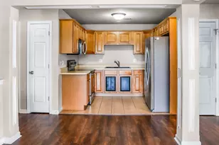 102 Essex Ln, Savoy, IL 61874 - Photo 11