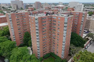 4980 N Marine Dr, Chicago, IL 60640 - Photo 3