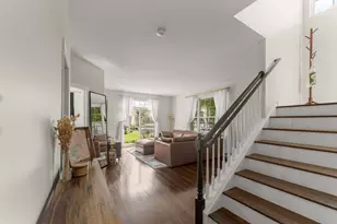 2137 Shadow Creek Ct, Vernon Hills, IL 60061 - Photo 23