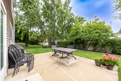 254 Mayfair Lane, South Elgin, IL 60177 - Photo 41