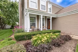 254 Mayfair Ln, South Elgin, IL 60177 - Photo 3
