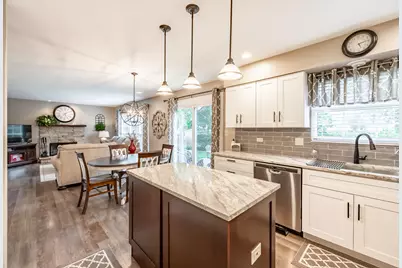 254 Mayfair Lane, South Elgin, IL 60177 - Photo 13