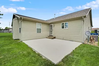 609 N Glover Court, Saint John, IL 61873 - Photo 35