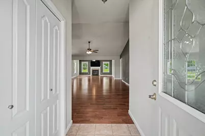 609 N Glover Court, Saint John, IL 61873 - Photo 5