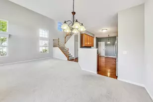 3211 S Ronan Dr, Lake in the Hills, IL 60156 - Photo 7
