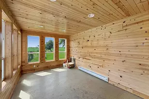 312 E Buckeye Rd, Dakota, IL 61018 - Photo 23