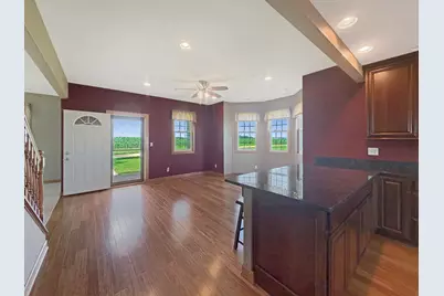 312 E Buckeye Road, Dakota, IL 61018 - Photo 11