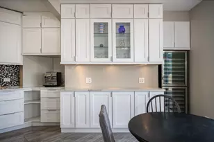222 N Columbus Dr, Chicago, IL 60601 - Photo 13