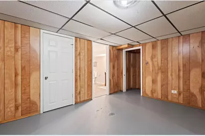 251 W 10th Street, Chicago Heights, IL 60411 - Photo 21